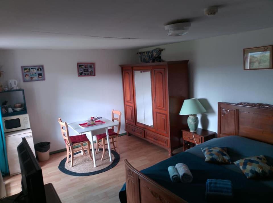 La Baronnerie Villa Saint-Marc-d'Ouilly Kültér fotó